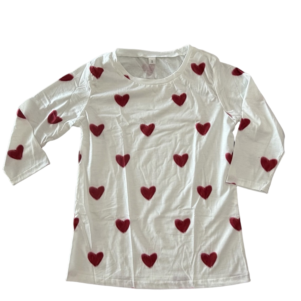 Women's 3/4 Sleeve White and Red Heart Top Size Size S #260568